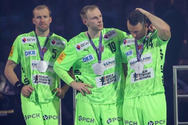 14 06 2026, xtgx, Handball, EHF Champions League Final, FC Barcelona Füchse Berlin v l Max Darj Berlin, 5 Mathias Gidsel Berlin, 19 Aitor Arino Berlin, 14 disappointed, looks disappointed, disappointed Koeln