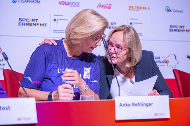 The Special Olympics National Games start on Monday 15 6 2026 in Saarland Minister-President Anke Rehlinger at the start press conference in Saarbrücken l with the President of the Special Olympics Christiane Krajewski bub