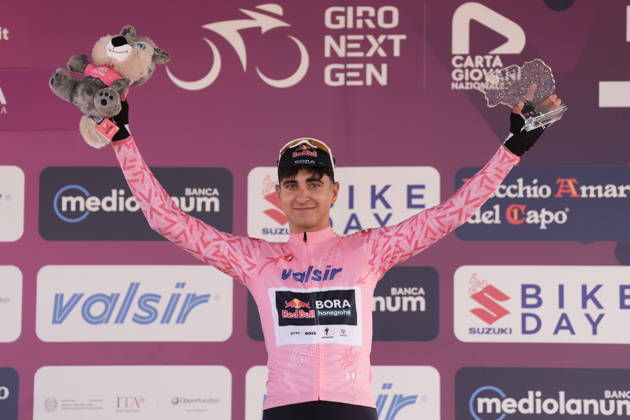 Italy s Davide Donati of Red Bull - Bora - Hansgrohe Rookies stage winner pink jersey during Stage 2 of the Giro Next Generation from Tropea to Crotone Italy, June 15, 2026  Copyright: xMassimoxPaolone LaPressex