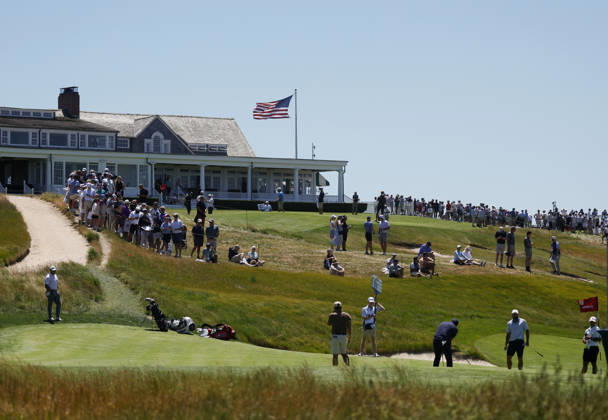 Players practice putting while playing in a practice round on the Monday before the 126th U.S. Open Golf Championship at Shinnecock Hills Golf Club on Monday, June 15, 2026 in Southampton, New York.  NYP20260615314 JOHNxANGELILLO