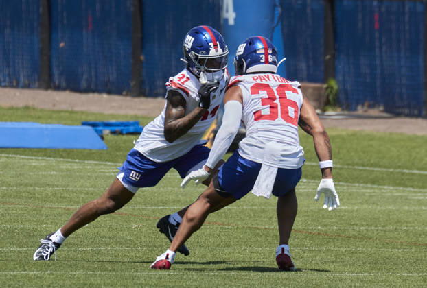 New York Giants cornerback Nic Jones (31) and Rico Payton (36) during minicamp held at the Quest Diagnostics Training Center in East Rutherford, New Jersey. CSM NFL, American Football Herren, USA 2026: NY Giants Minicamp June 09  - ZUMAc04_ 20260616_zma_c04_017 Copyright: xDuncanxWilliamsx