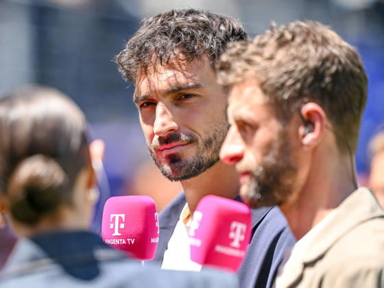 Fußball, Mats Hummels und Thomas Müller sind bei Estrela Amadora eingestiegen, Archivbilder