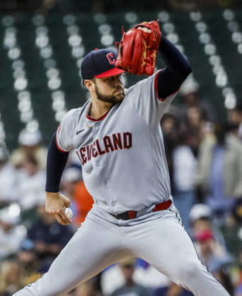 Cleveland Guardians starting pitcher Slade Cecconi throws in the first inning of the MLB, Baseball Herren, USA game between the Cleveland Guardians and the Milwaukee Brewers at American Family Field in Milwaukee, Wisconsin on Tuesday, June 16, 2026.  MIL20260616802 TANNENxMAURY