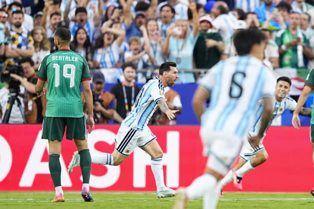 Football: 2026 World Cup Argentina s Lionel Messi (2nd from L) reacts after scoring the opening goal in the first half of a World Cup Group J football match against Algeria at Kansas City Stadium in Kansas City, Missouri, on June 16, 2026.  A14AA0005619109P