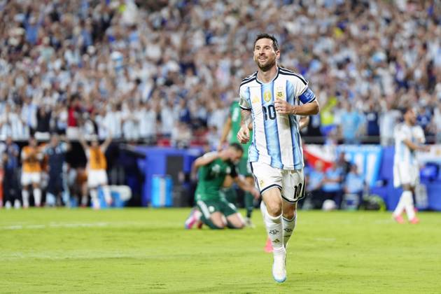Football: 2026 World Cup Argentina s Lionel Messi runs after scoring a hat-trick in the second half of a World Cup Group J football match against Algeria at Kansas City Stadium in Kansas City, Missouri, on June 16, 2026.  A14AA0005619127P