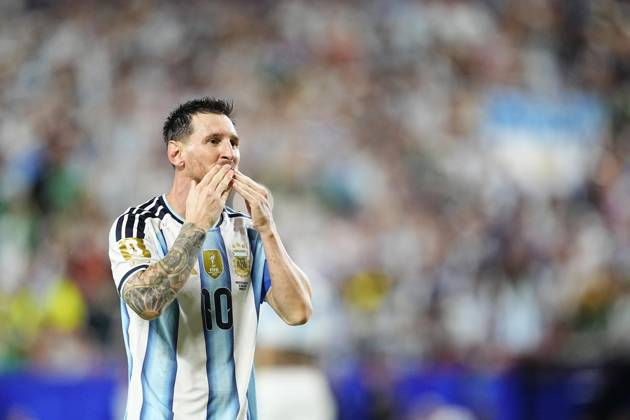Football: 2026 World Cup Argentina s Lionel Messi reacts after scoring a hat-trick in the second half of a World Cup Group J football match against Algeria at Kansas City Stadium in Kansas City, Missouri, on June 16, 2026.  A14AA0005619131P