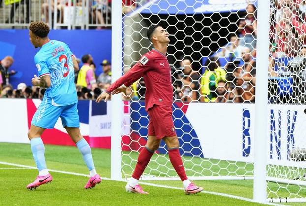 Football: 2026 World Cup Portugal s Cristiano Ronaldo (R) reacts after failing to score in the second half of a World Cup Group K football match against Congo DR at Houston Stadium in Houston, Texas, on June 17, 2026.  A14AA0005619252P