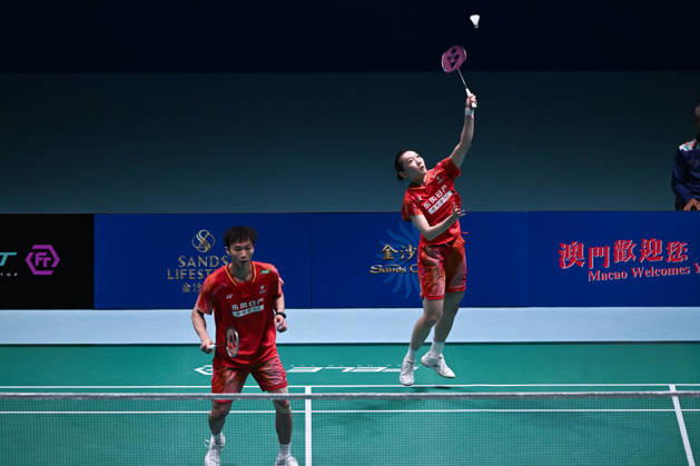 MACAO, CHINA - JUNE 19: Jiang Zhenbang and Wei Yaxin of China compete in the Mixed Doubles Quarterfinal match against Li Hongyi and Huang Kexin of China on day 4 of Macao Open Badminton 2026 at Macao East Asian Games Dome on June 19, 2026 in Macau, China.  Copyright: xVCGx 111649290082
