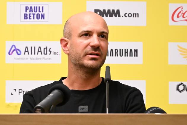 STVV s head coach Frederic De Meyer pictured during a press conference, PK, Pressekonferenz of Belgian first division soccer team Sint-Truiden VV, on Friday 26 June 2026 in Sint-Truiden, in preparation of the upcoming 2026-2027 Belgian first division soccer season. JILLxDELSAUX x179366548x