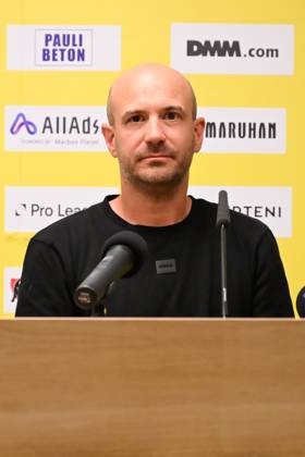 STVV s head coach Frederic De Meyer pictured during a press conference, PK, Pressekonferenz of Belgian first division soccer team Sint-Truiden VV, on Friday 26 June 2026 in Sint-Truiden, in preparation of the upcoming 2026-2027 Belgian first division soccer season. JILLxDELSAUX x179367520x