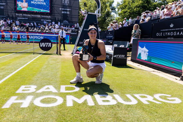 Tennis, WTA-Turnier in Bad Homburg, Finale, Karolina Muchova siegt nach Aufgabe von Naomi Osaka