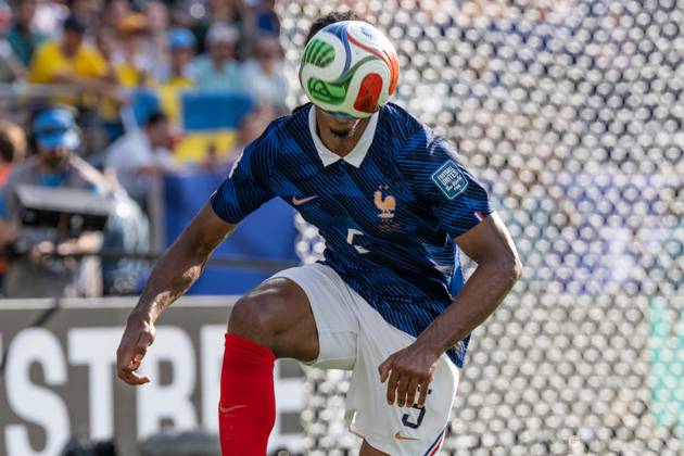 June 30, 2026, Bronx, New York, USA: Defender Jules Kounde (5) of France national team, Nationalteam controls the ball during Round of 32 elimination game between France and Sweden at New York New Jersey Stadium at Rutherford in New Jersey, USA on June 30, 2026. France won 3 - 0 and progress to Round of 16 against Paraguay. FIFA World Cup, WM, Weltmeisterschaft, Fussball 2026: Round Of 32 Fraance Vs. Sweden - ZUMAr339 20260630_znp_r339_026 Copyright: xLevxRadinx