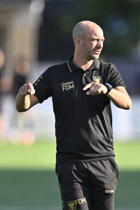 STVV s head coach Frederic De Meyer pictured before a training session of Belgian first division soccer team STVV, on Wednesday 01 July 2026 in Sint-Truiden, in preparation of the upcoming 2026-2027 Belgian first division soccer season. JOHAN EYCKENS JohanxEyckens x180104313x