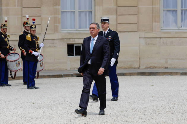 French President Emmanuel Macron welcomes Portuguese President Antonio Jose Seguro. President Antonio Jose Seguro walks on his way to meet French President Emmanuel Macron at the Élysée Palace in Paris, France, on July 1, 2026 Copyright: HMBxMedia xAntonioxBorga