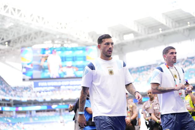 Argentina v Cape Verde - FIFA World Cup, WM, Weltmeisterschaft, Fussball 2026 - Round of 32 FLORIDA, USA - JULY 03: Leandro Paredes of Argentina takes the pitch prior the 2026 FIFA World Cup Round of 32 match between Argentina and Cape Verde at the Hard Rock Stadium (Miami Stadium) in Miami Gardens, Florida, United States on July 03, 2026. Jose Hernandez Anadolu Florida United States. Editorial use only. Please get in touch for any other usage.  Copyright: x2026xAnadoluxJosexHernandezx