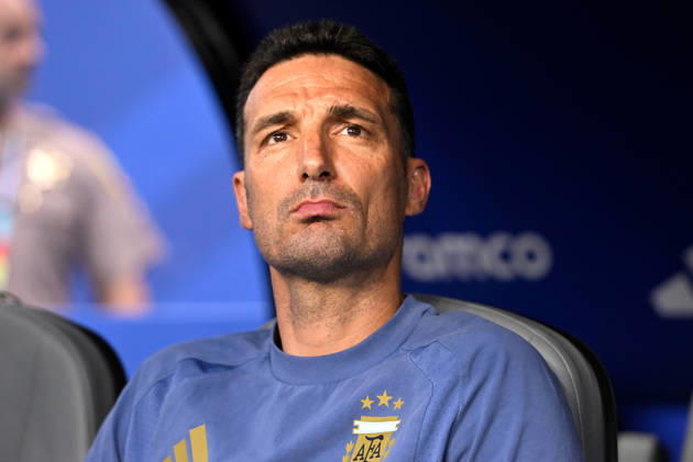 2026-07-04 Argentina v Cabo Verde - Round Of 32 - FIFA World Cup, WM, Weltmeisterschaft, Fussball 2026 MIAMI GARDENS, UNITED STATES - JULY 3: coach Lionel Scaloni of Argentina during the Round Of 32 - FIFA World Cup 2026 match between Argentina and Cabo Verde at Miami Stadium on July 3, 2026 in Miami Gardens, Florida. (Photo by Pablo Morano BSR Agency) Miami Gardens United States Content not available for redistribution in The Netherlands directly or indirectly through any third parties. Copyright: xBSRxAgencyx
