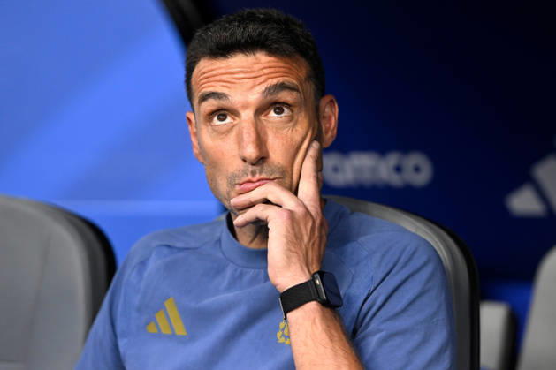 2026-07-04 Argentina v Cabo Verde - Round Of 32 - FIFA World Cup, WM, Weltmeisterschaft, Fussball 2026 MIAMI GARDENS, UNITED STATES - JULY 3: coach Lionel Scaloni of Argentina during the Round Of 32 - FIFA World Cup 2026 match between Argentina and Cabo Verde at Miami Stadium on July 3, 2026 in Miami Gardens, Florida. (Photo by Pablo Morano BSR Agency) Miami Gardens United States Content not available for redistribution in The Netherlands directly or indirectly through any third parties. Copyright: xBSRxAgencyx
