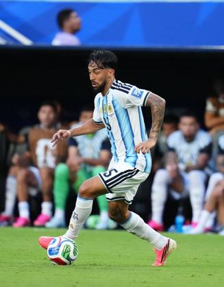 Argentina v Cape Verde - FIFA World Cup, WM, Weltmeisterschaft, Fussball 2026 - Round of 32 FLORIDA, USA - JULY 03: Nico Gonzalez of Argentina runs with the ball during the 2026 FIFA World Cup Round of 32 match between Argentina and Cape Verde at the Hard Rock Stadium (Miami Stadium) in Miami Gardens, Florida, United States on July 03, 2026. Jose Hernandez Anadolu Florida United States. Editorial use only. Please get in touch for any other usage.  Copyright: x2026xAnadoluxJosexHernandezx