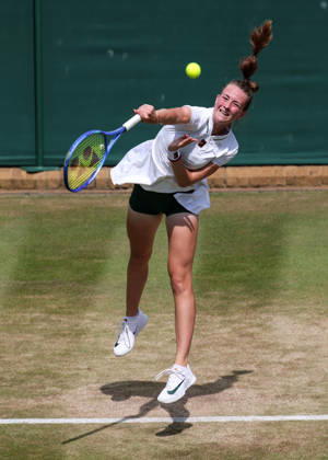Mika Stojsavljevic GBR, Girls Singles, Girls Singles Tennis, Wimbledon 2026, Grand Slam, ITF, ATP, WTA, AELTC, London, Great Britain, July 6, 2026 Copyright: xJuergenxHasenkopfx