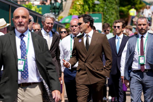 2026-07-06 The Championships - Wimbledon 2026 - Day Eight LONDON, UNITED KINGDOM - JULY 6: Former tennis player Roger Federer walks around the premises during Day Eight of the The Championships - Wimbledon 2026 at All England Lawn Tennis and Croquet Club on July 6, 2026 in London, England. (Photo by Marleen Fouchier BSR Agency) London United Kingdom Content not available for redistribution in The Netherlands directly or indirectly through any third parties. Copyright: xBSRxAgencyx