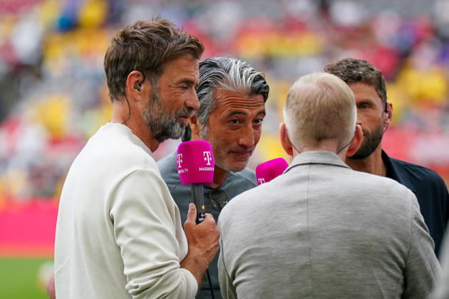 Canada Soccer, 2026 FIFA World Cup, Round of 16: Switzerland vs. Colombia at BC Place, Vancouver; Murat Yakin, coach of Switzerland; Jürgen Klopp, soccer analyst on MagentaTV; Thomas Müller, soccer analyst on MagentaTV; Johannes B. Kerner, TV host on MagentaTV Copyright: xJOERANxSTEINSIEKx