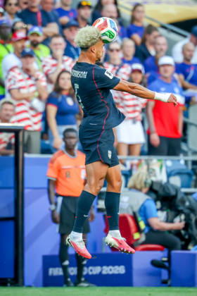July 6, 2026, Seattle, Washington, USA: United States of America defender Antonee Robinson (5) during the match between USA and Belgium in the World Cup 2026 at Seattle Stadium, Seattle, Washington Seattle USA - ZUMAj111 20260706_zsp_j111_062 Copyright: xTomxJonesx