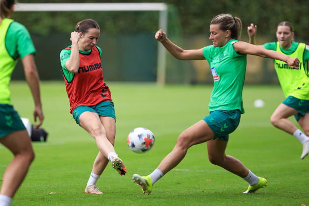 Football, Women, Bundesliga 1, Werder Bremen, Training