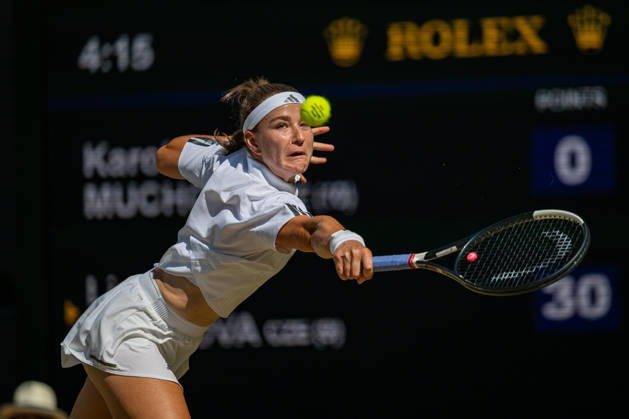 Tennis - Wimbledon Championship 2026 - Day 13 LONDON, ENGLAND - Saturday, July 11, 2026: Karolina Muchova (CZE) during the Ladies Singles Final match on Day Thirteen of The Championships Wimbledon 2026 at the All England Lawn Tennis and Croquet Club. (Photo by Kirsten Holst Propaganda) LONDON All England Lawn Tennis and Croq GREATER LONDON ENGLAND  Copyright: xKirstenxHolstx 2026-07-11-020-Wimbledon_Day_13