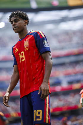 Spain vs Belgium - FIFA World Cup, WM, Weltmeisterschaft, Fussball 2026 - 10 07 2026 Lamine Yamal of Spain during the FIFA World Cup 2026 quarter finals match between Spain and Belgium at Los Angeles Stadium on July 10, 2026 in Inglewood, California, Estados Unidos Inglewood Estados Unidos Copyright: xPGSxPhotoxAgencyx