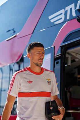 RECORD DATE NOT STATED Trofeu do Algarve 25th Anniversary - SL Benfica vs CR Flamengo, Estadio do Algarve, Portugal. Estadio do Algarve, Portugal. 11 July 2026. 2 Clement Lenglet of SL Benfica arriving at the SL Benfica v CR Flamengo football match for the Algarve Trophy 25th Anniversary. Credit: Nuno Pires Veloso Morse Images. Copyright: xx
