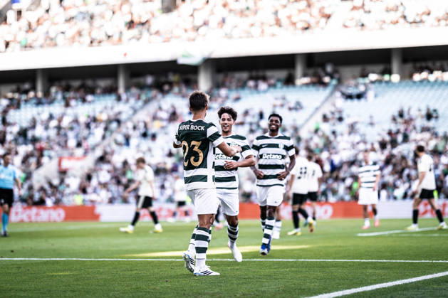 July 14, 2026, Faro, Faro, Portugal: Daniel Braganca of Sporting Clube de Portugal celebrates scoring his sides fourth goal of the match during the Pre-Season Firiendly match between Sporting CP and Celtic FC at Estadio do Algarve in Faro on July 14, 2026 Faro Portugal - ZUMAg283 20260714_zsp_g283_036 Copyright: xJoaoxGregoriox