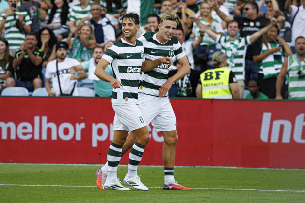 Jesse Derry and Daniel Braganca seen celebrating after scoring goal during International Friendly, Länderspiel, Nationalmannschaft game between teams of Sporting CP and Celtic FC (Ana Catarina Santana Ball Raw Images) Loule Estadio Algarve Portugal Copyright: xAnaxCatarinaxSantanax anacatarinasantana_sporting_celtic_2627_5-12