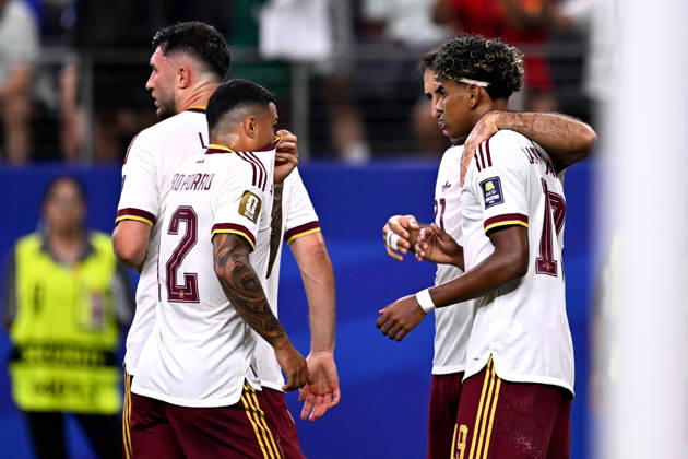 2026-07-14 France v Spain - Semi Final - FIFA World Cup, WM, Weltmeisterschaft, Fussball 2026 ARLINGTON, UNITED STATES - JULY 14: Mikel Oyarzabal of Spain celebrates after scoring the team s first goal with Pedro Porro of Spain, Lamine Yamal of Spain during the Semi Final - FIFA World Cup 2026 match between France and Spain at Dallas Stadium on July 14, 2026 in Arlington, Texas. (Photo by Pablo Morano BSR Agency) Arlington United States Content not available for redistribution in The Netherlands directly or indirectly through any third parties. Copyright: xBSRxAgencyx