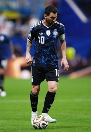 England v Argentina - FIFA World Cup, WM, Weltmeisterschaft, Fussball 2026 - Semi Finals ATLANTA, GEORGIA - JULY 15: Lionel Messi of Argentina controls the ball during the 2026 FIFA World Cup semifinal match between England and Argentina at Atlanta Stadium in Atlanta, Georgia, United States, on July 15, 2026. Jose Hernandez Anadolu Georgia United States. Editorial use only. Please get in touch for any other usage.  Copyright: x2026xAnadoluxJosexHernandezx
