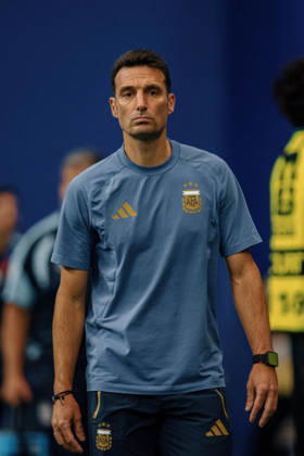 England vs Argentina ATLANTA, GE - 15.07.2026: ENGLAND VS ARGENTINA - Argentina& 39;s coach, Lionel Scaloni, during the match between England and Argentina, valid for the semi-final of the 2026 World Cup, held at the Mercedes-Benz Stadium in Atlanta, United States. (Photo: Marcelo Machado de Melo Fotoarena) x2985555x  MarceloxMachadoxdexMelo