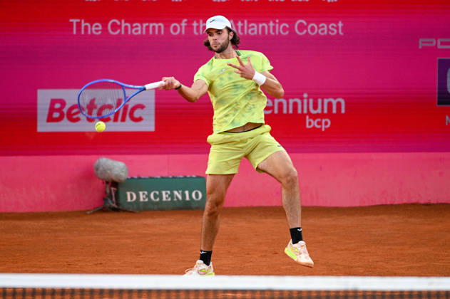 July 24, 2026, Lisbon, Lisbon, Portugal: JAIME FARIA in action during the Quarter-finals at the Millennium Estoril Open ATP, Tennis Herren tennis tournament at Clube de Tenis do Estoril. Lisbon Portugal - ZUMAr238 20260724_zip_r238_076 Copyright: xRicardoxRochax