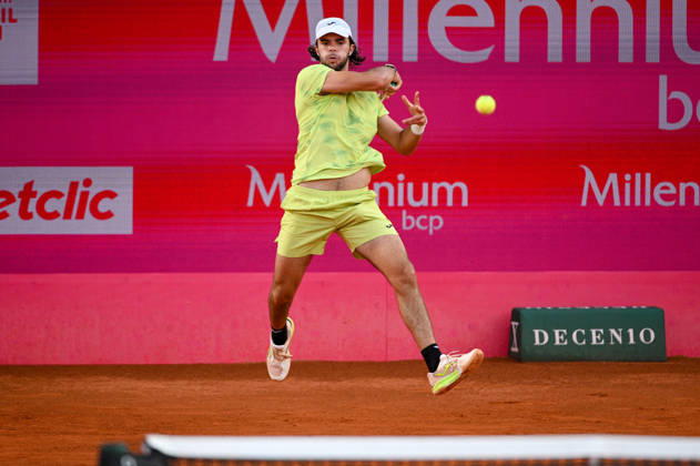 July 24, 2026, Lisbon, Lisbon, Portugal: JAIME FARIA in action during the Quarter-finals at the Millennium Estoril Open ATP, Tennis Herren tennis tournament at Clube de Tenis do Estoril. Lisbon Portugal - ZUMAr238 20260724_zip_r238_077 Copyright: xRicardoxRochax