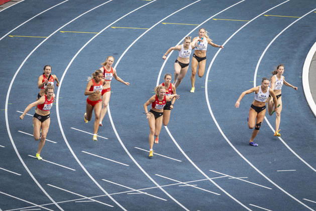 German Track and Field Championships, Bochum-Wattenscheid, July 26, 2026. The relay teams from TSV Bayer 04 Leverkusen, featuring Marlene Meier (TSV Bayer 04 Leverkusen) and Judith Franzen (TSV Bayer 04 Leverkusen), LT DSHS Cologne with Greta Heine (LT DSHS Cologne) and Elena Decker (LT DSHS Cologne) German Track and Field Championships on July 26, 2026, at Lorheide Stadium, Bochum-Wattenscheid, North Rhine-Westphalia Copyright: xBEAUTIFULxSPORTS LeahxKohringx