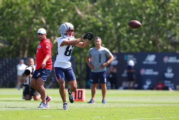 July 26, 2026; Foxborough, MA, USA; New England Patriots wide receiver Cameron Dorner (88) makes a catch during Patriots training camp at Gillette Stadium. CSM NFL, American Football Herren, USA 2026: Patriots Training Camp JUL 26 - ZUMAc04_ 20260726_zma_c04_159 Copyright: xAnthonyxNesmithx