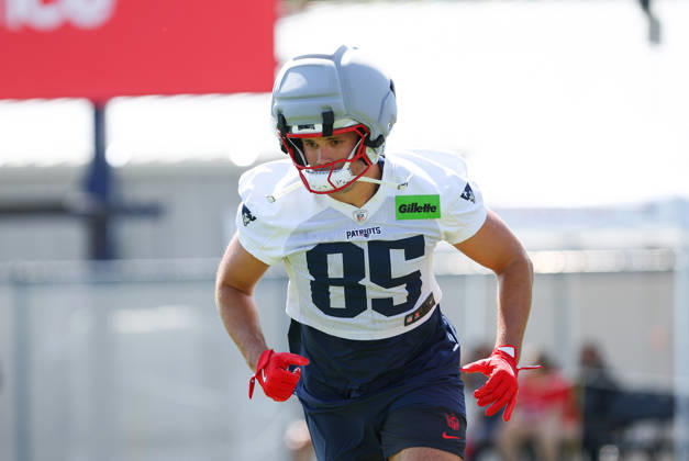 July 26, 2026; Foxborough, MA, USA; New England Patriots tight end Hunter Henry (85) participates in drills during Patriots training camp at Gillette Stadium. CSM NFL, American Football Herren, USA 2026: Patriots Training Camp JUL 26 - ZUMAc04_ 20260726_zma_c04_177 Copyright: xAnthonyxNesmithx