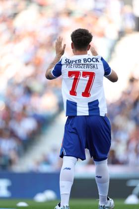 July 25, 2026, Porto, Porto, Portugal: PORTO, PORTUGAL - JULY 25: Borja Sainz of FC Porto during the match between FC Porto and Aston Villa -for the Friendly Match at Estadio do Dragao on July 25, 2026 in Porto, Portugal. Porto Portugal - ZUMAh FC 20260725_zsp_e141_044 Copyright: xLuisxEirasx