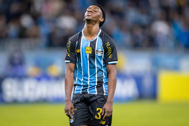 RECORD DATE NOT STATED 30th July 2026; Arena do Gremio Stadium, Porto Alegre, Brazil; Copa Sudamericana Football, Gremio versus Bolivar; Gabriel Mec of Gremio laments RichardxDucker DiaEsportivo
