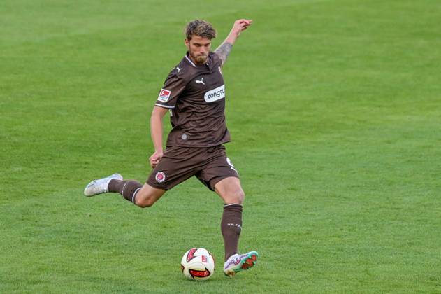 Marcus Mathisen Pauli in Action: Germany, Hamburg, Millerntor, Soccer, 2. Bundesliga, Friendly, FC St. Pauli vs. Real Club Deportivo de A Coruna