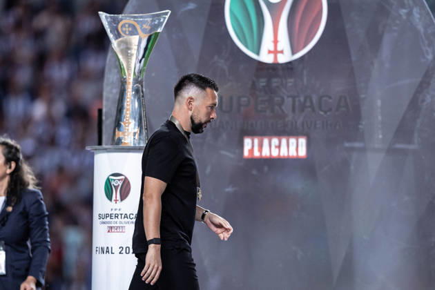August 1, 2026, Coimbra, Coimbra, Portugal: FC Porto Head Coach Francesco Farioli during the Supertaca Final match between FC Porto and SCU Torreense at Estadio Cidade de Coimbra in Coimbra on August 01, 2026 Coimbra Portugal - ZUMAg283 20260801_zsp_g283_172 Copyright: xJoaoxGregoriox