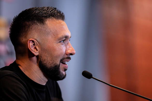 August 1, 2026, Coimbra, Coimbra, Portugal: FC Porto Head Coach Francesco Farioli talks to the press during the Supertaca Final match between FC Porto and SCU Torreense at Estadio Cidade de Coimbra in Coimbra on August 01, 2026 Coimbra Portugal - ZUMAg283 20260801_zsp_g283_206 Copyright: xJoaoxGregoriox