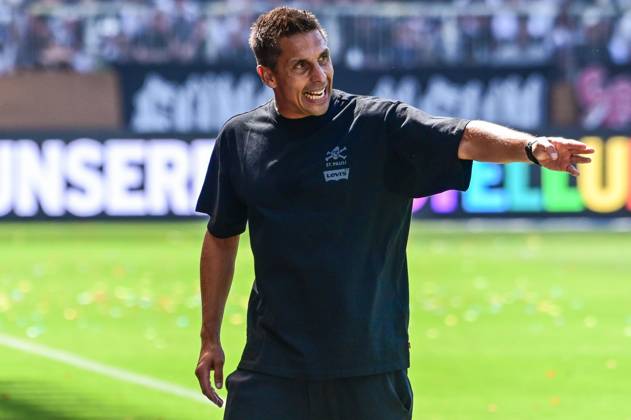 Coach Marcel Rapp, St. Pauli, Germany, Hamburg, Millerntor Stadium, soccer, 2. Bundesliga, FC St. Pauli vs. SPVGG Greuther Fürth