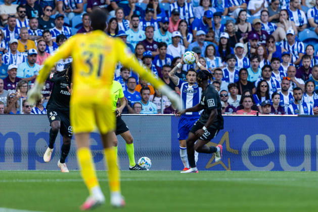 FC Porto v FC Alverca - Liga Portugal Betclic 2026 27 Borja Sainz of FC Porto is seen on action during the FC Porto x FC Alverca match for the Liga Portugal Betclic 2026 27 at Estadio do Dragao, Porto, on August 9, 2026. Porto Porto Portugal Copyright: xMiguelxLemosx originalFilename:lemos-fcportox260809_npqx2