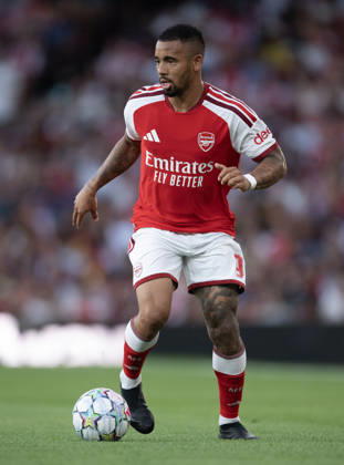 Arsenal FC v Como Calcio - Pre-Season Friendly LONDON, ENGLAND - AUGUST 12: Gabriel Jesus of Arsenal during the pre-season friendly match between Arsenal FC and Como Calcio at Emirates Stadium on August 12, 2026 in London, United Kingdom. London Emirates Stadium England United Kingdom Copyright: xVisionhausx 776527795