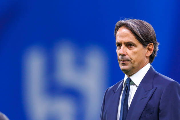 Al Hilal v Al Faisaly: Saudi Pro League RIYADH, SAUDI ARABIA - AUGUST 14: Simone Inzaghi team Manager of Al Hilal FC during the Saudi Pro League game between Al Hilal and Al Faisaly at Kingdom Arena on August 14, 2026 in Riyadh, Saudi Arabia. (Photo by Abdullah Ahmed IMAGO) Riyadh Kingdom Arena Saudi Arabia Copyright: xAbdullahxAhmedx