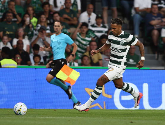August 14, 2026, Lisboa, Lisboa, Portugal: RODRIGO ZALAZAR of Sporting CP seen in action during the Liga Portugal Betclic 26 27 match between Sporting CP and Vitoria de Guimaraes at Estadio Jose Alvalade on August 14 2026, in Lisboa, Portugal. Sporting CP X Vitoria Guimaraes - Liga Portugal Betclic - ZUMAa269 20260814_zsp_a269_066 Copyright: xSandroxAlemaox